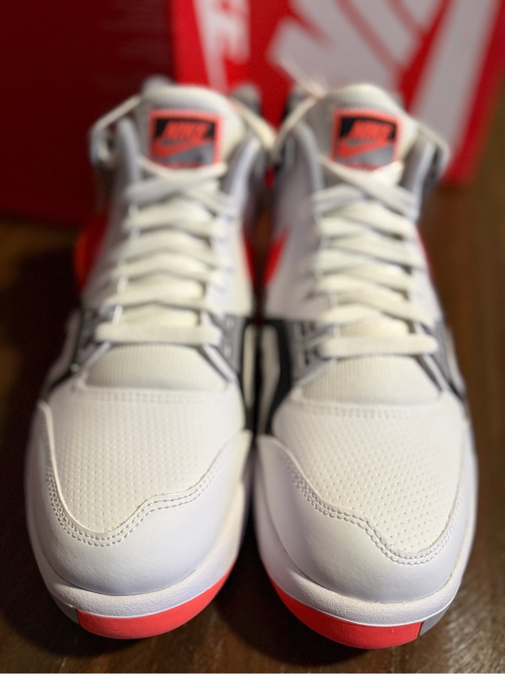 DeadStock Nike Air Tech Challenge 2 Retro Hot Lava Sneaker - 9M - Picture 2 of 11